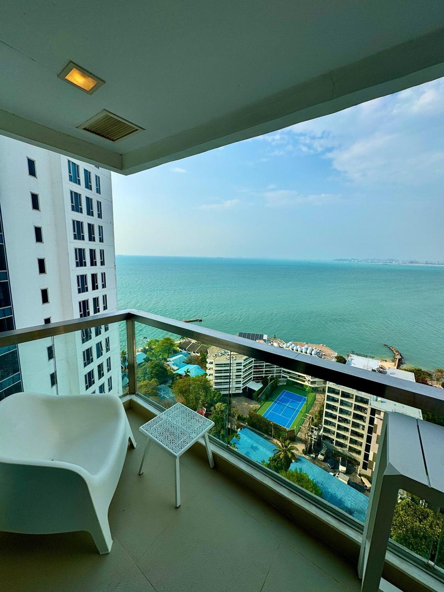 The Palm Sea View Private World Class Luxury Apartment *
