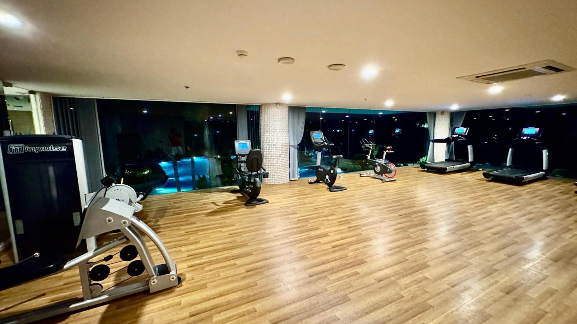 Apartemen The Palm Sea View Private World Class Luxury Pattaya